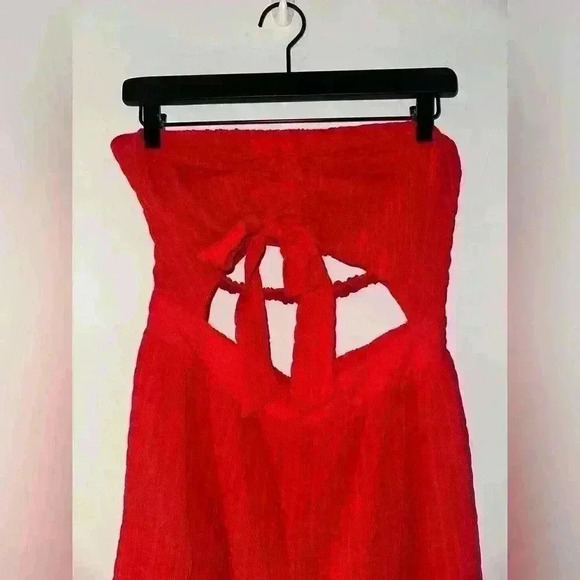 Spring Garden Red Strapless Wide-Leg Jumpsuit - Picture 5 of 6